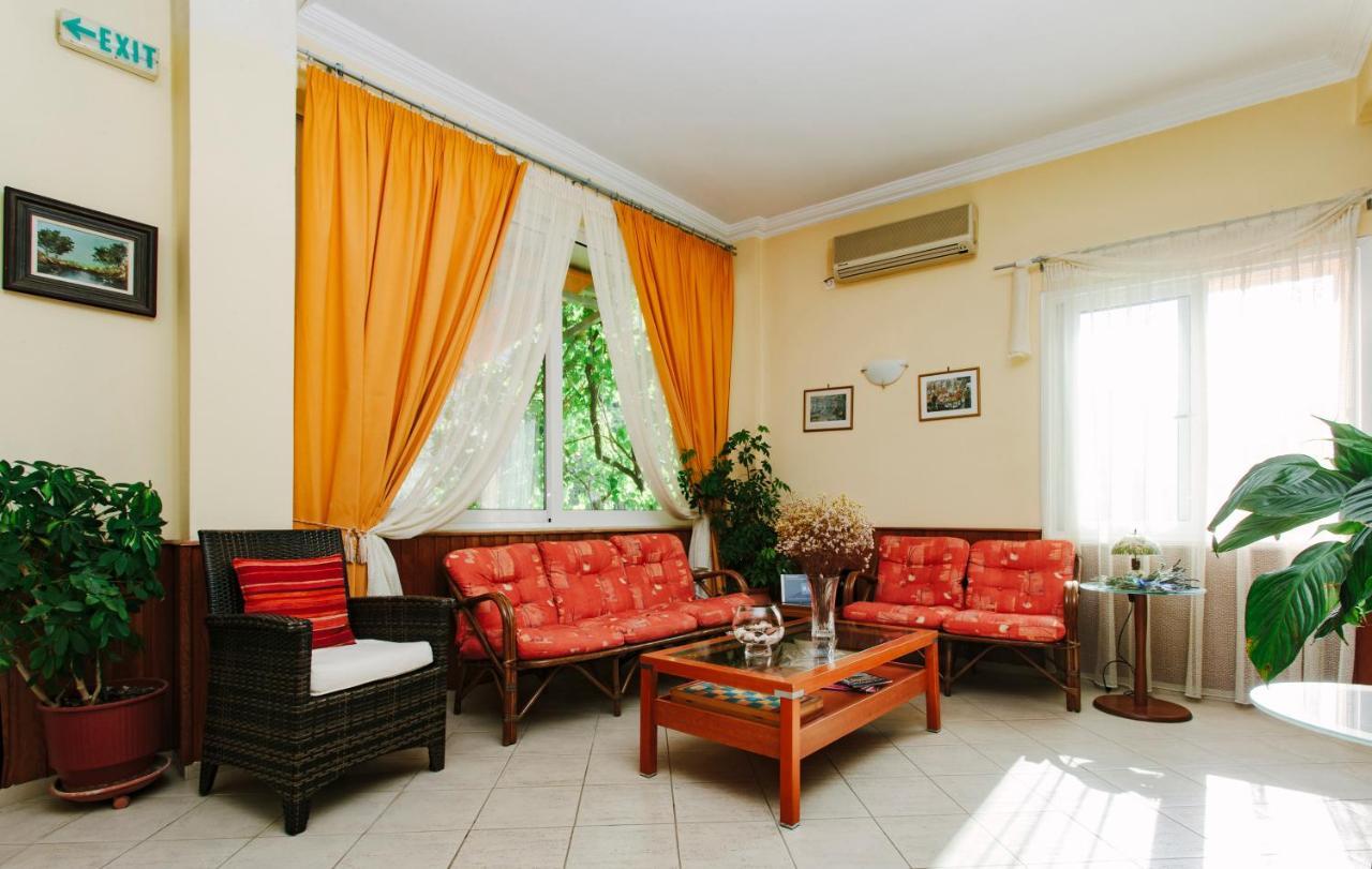 Hotel Loula Rooms And Apartments Καμένα Βούρλα Εξωτερικό φωτογραφία