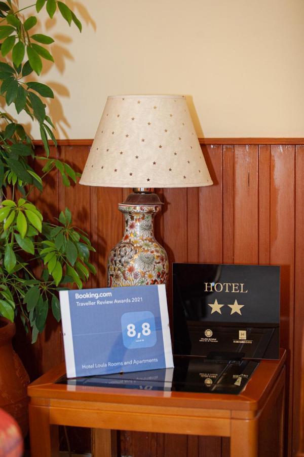 Hotel Loula Rooms And Apartments Καμένα Βούρλα Εξωτερικό φωτογραφία